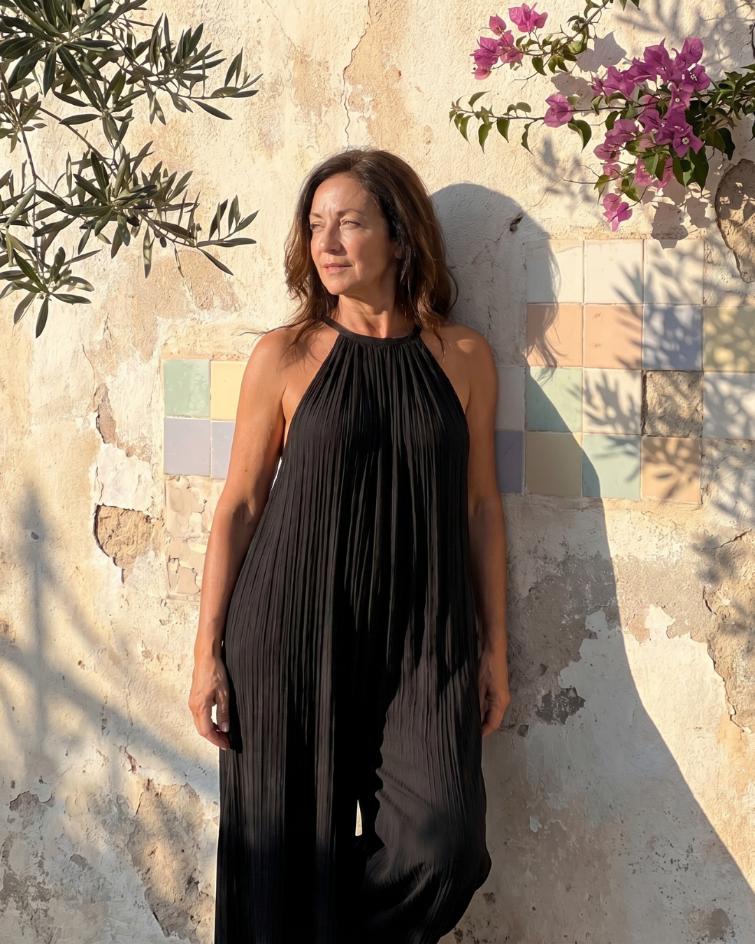 Sylvara | Plissierter Halter Jumpsuit mit weitem Bein