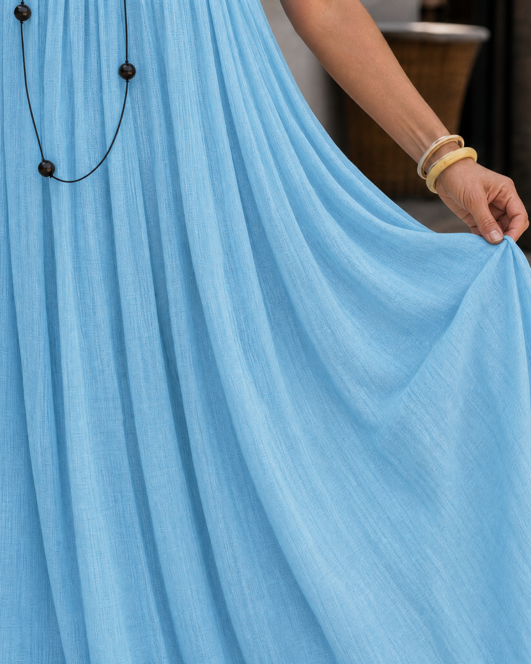 Amener | Fließendes ärmelloses Strappy Relaxed Midi Kleid