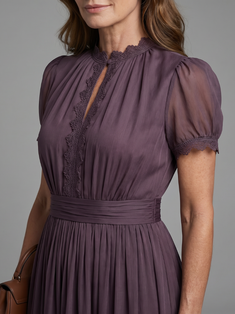 Elia | Gathered Waist Keyhole Maxi Kleid