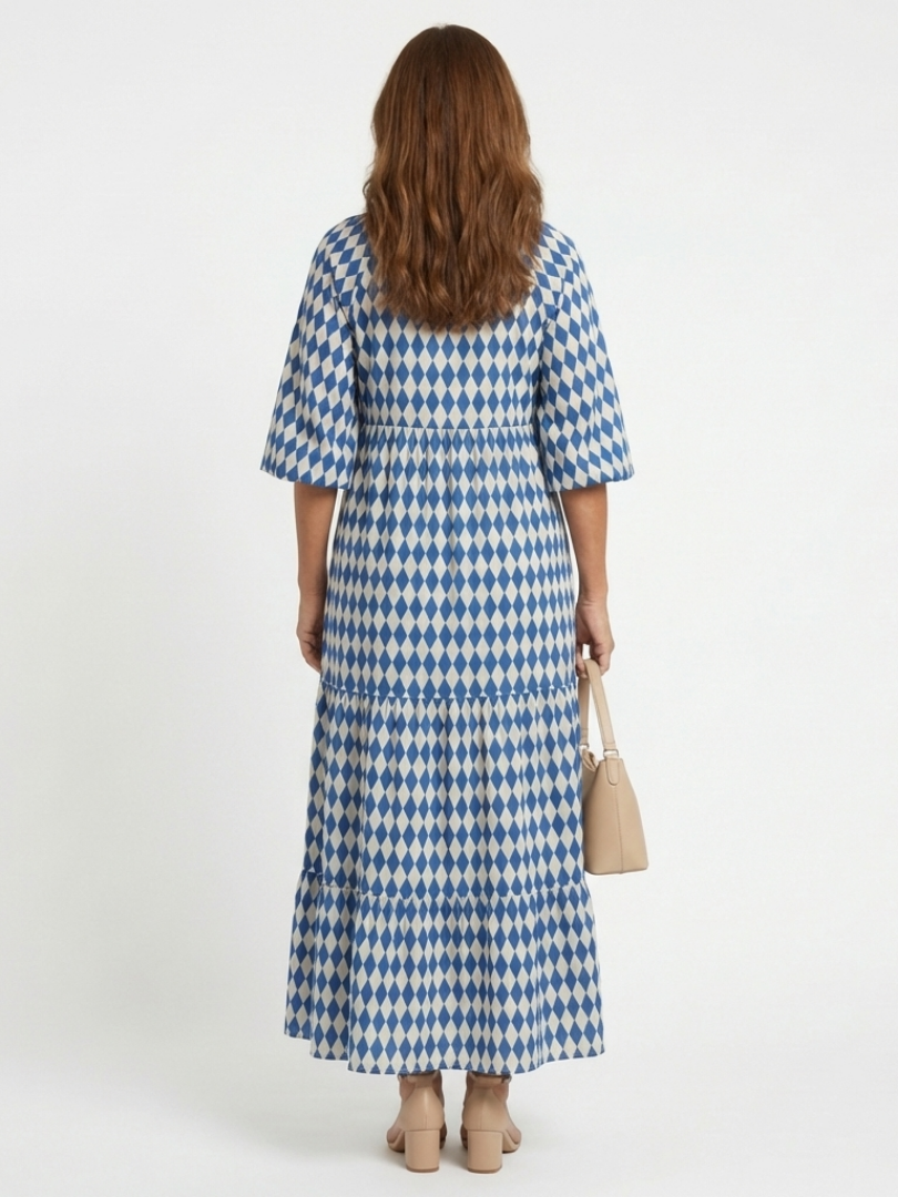 Elodie | Diamantmuster Stufen Midi Kleid