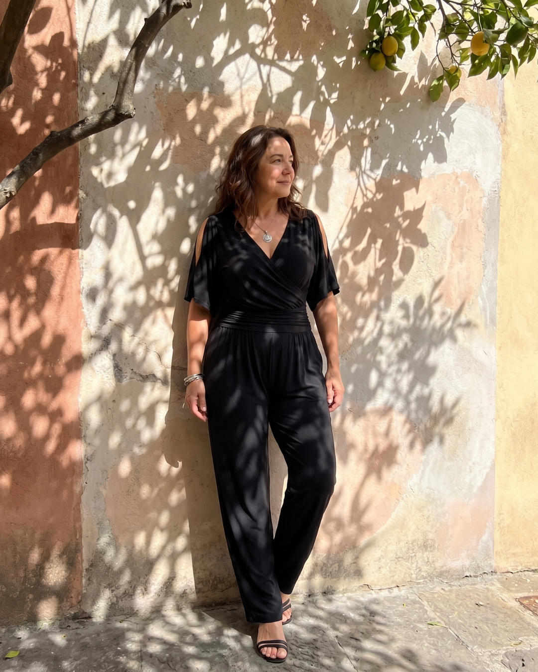 Nyxara | Cold Shoulder Wrap Tailliertes Relaxed Jumpsuit