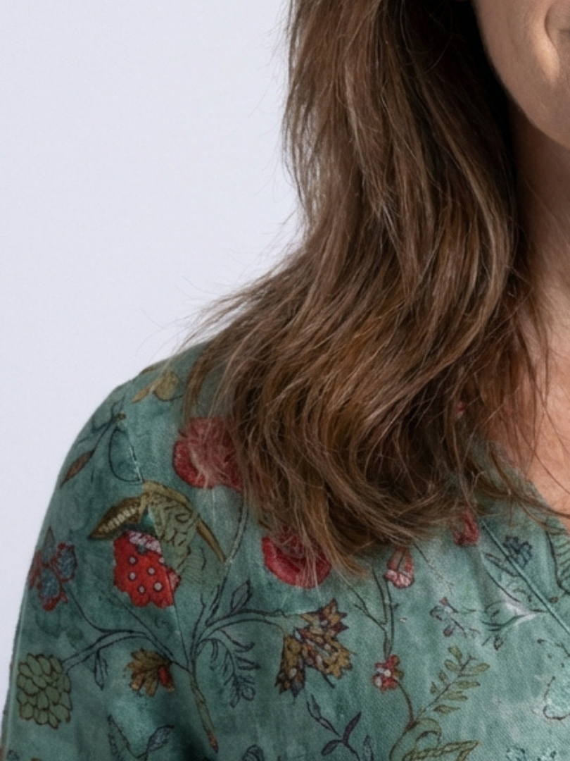 Marina | Florales V-Ausschnitt Maxikleid mit Dreiviertelärmeln