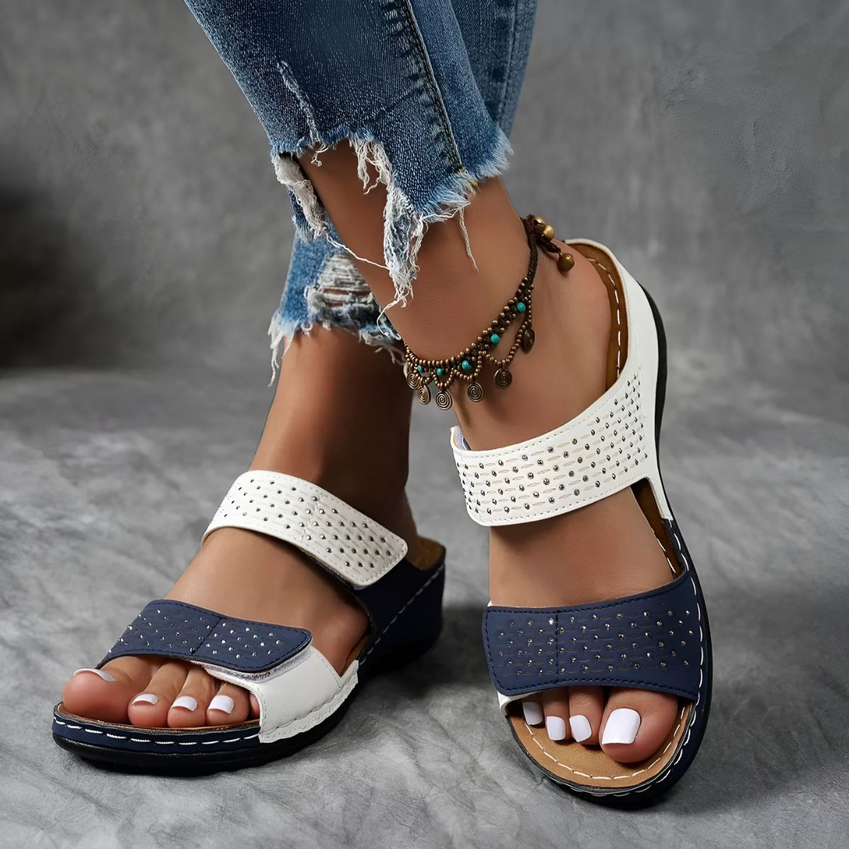 Stilvolle orthopädische Sandalen