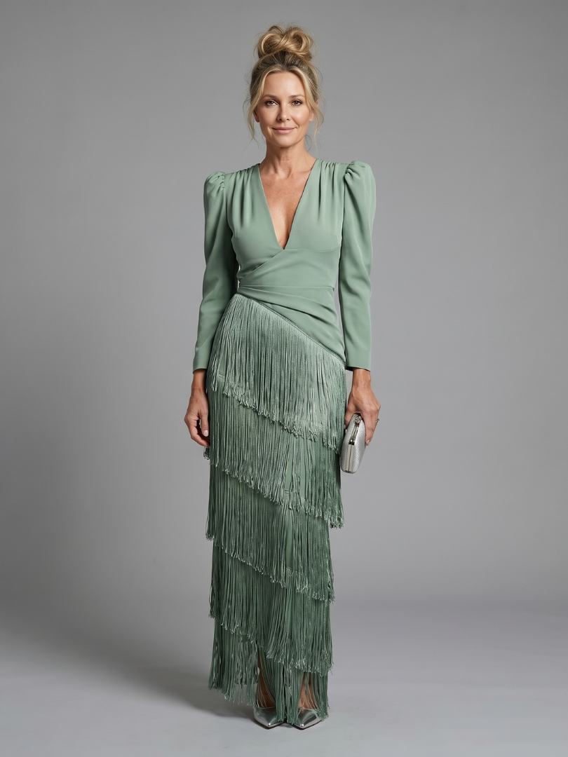 Samara | Midi-Kleid mit langen Ärmeln und weichem Fransenrock