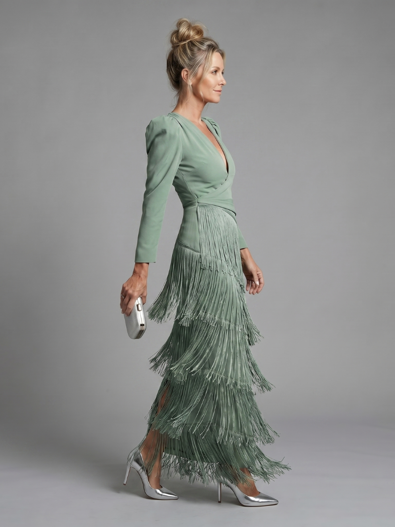 Samara | Midi-Kleid mit langen Ärmeln und weichem Fransenrock