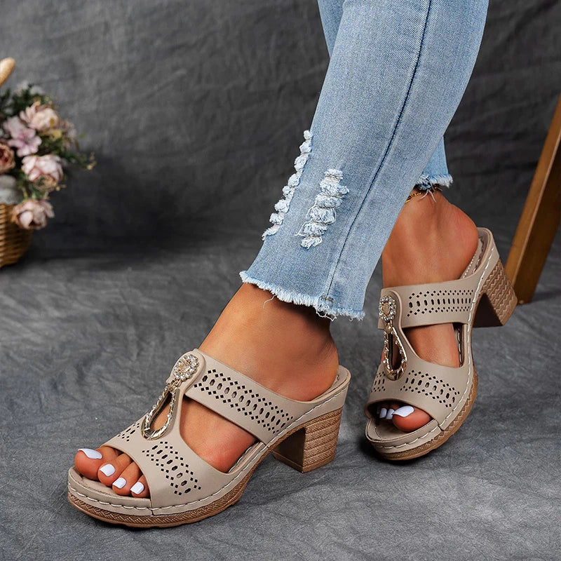 Elegante Orthopädische Sandalen