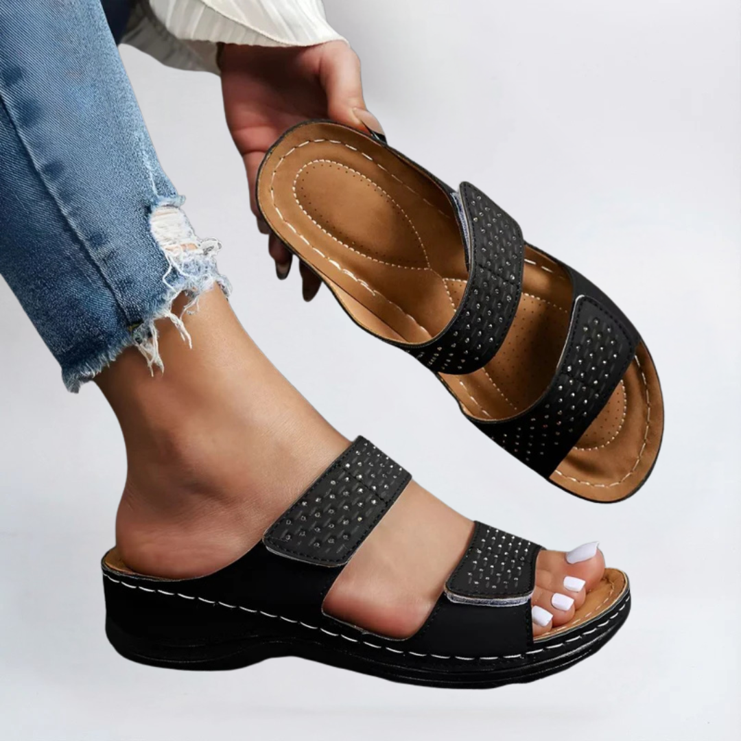 Stilvolle orthopädische Sandalen
